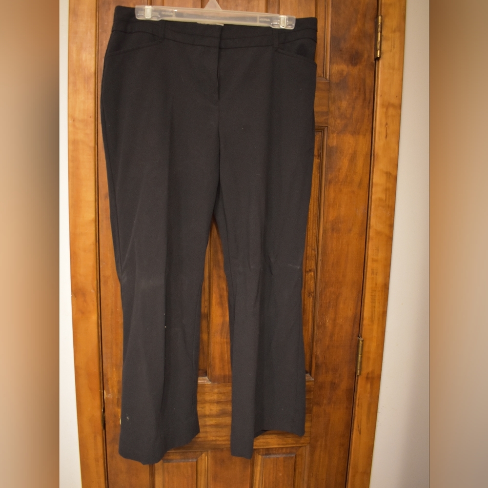 Van Heusen Women's Black Slacks